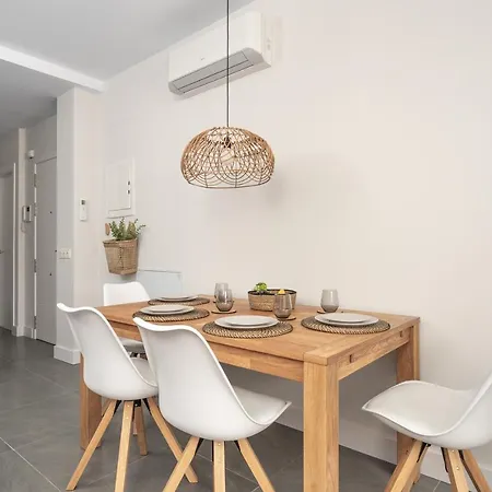 Central Family Accomodation In Fuengirola By Costarentals - Ref 111 Exterior photo