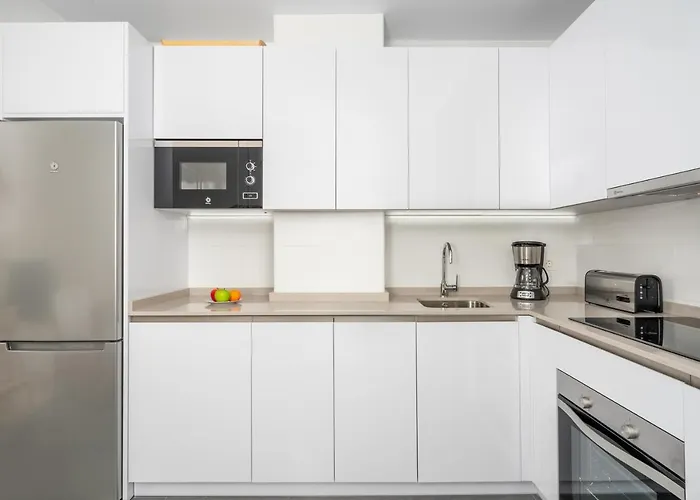 Central Family Accomodation In Fuengirola By Costarentals - Ref 111
